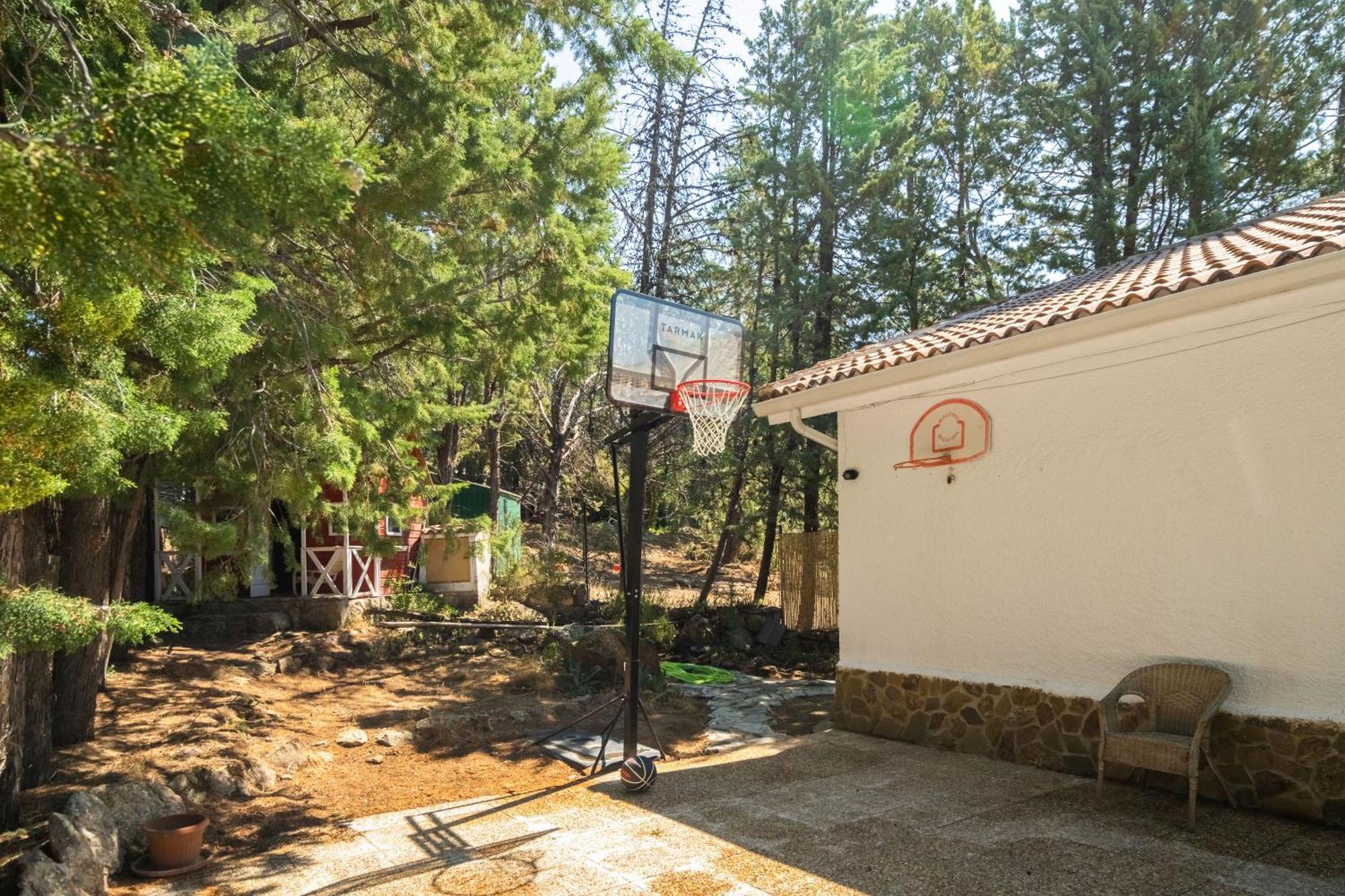 Casa Rural Los Olivos De Robledo De Chavela La Estacion Exterior photo